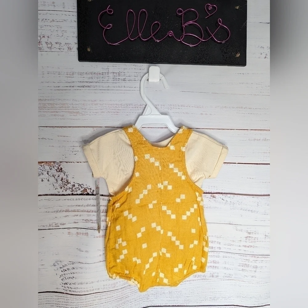 NWT Carters Ivory and Yellow 2 Piece Set Top and Overalls 0-3M, 12M